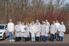 Klasse-9Ra-mit-Klassenlehrer-Herr-Elberfend-und-Konrektorin-Frau-Heyne-und-2-Auzubis-VILSA